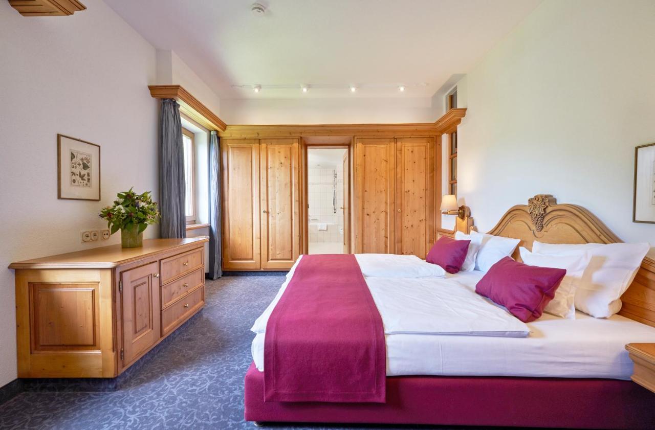 Hotel Traube Tonbach Baiersbronn Exterior foto